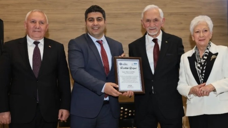 Kütahya’da Tekin Uğurel için 