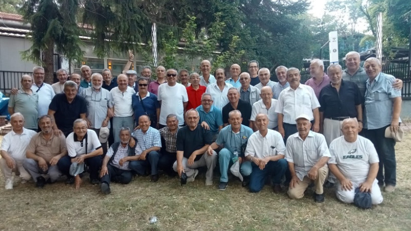 SLİ emeklileri Kütahya’da bir araya geldi