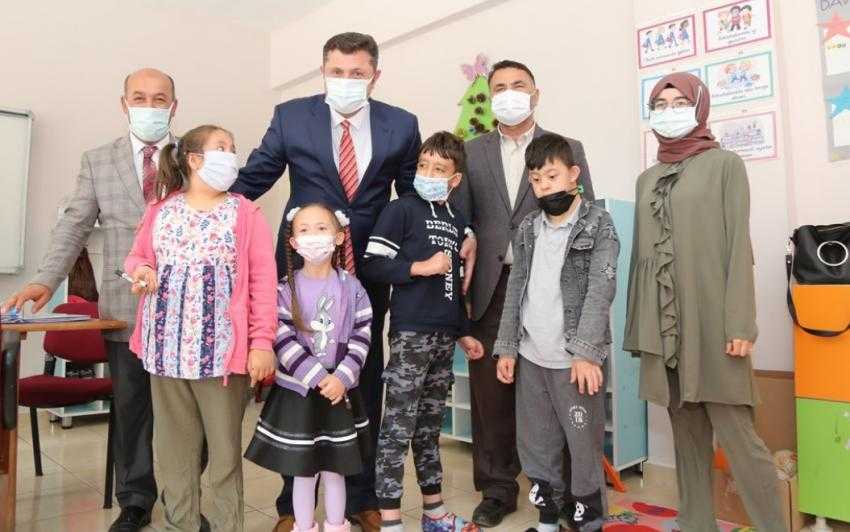 Şehit Çağlayan Irmak İlkokuluna Ziyaret