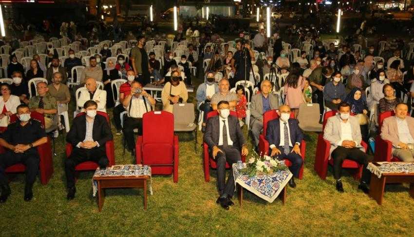 Vali Ali Çelik, Şair Şeyhi Şiir Şöleni’ne katıldı