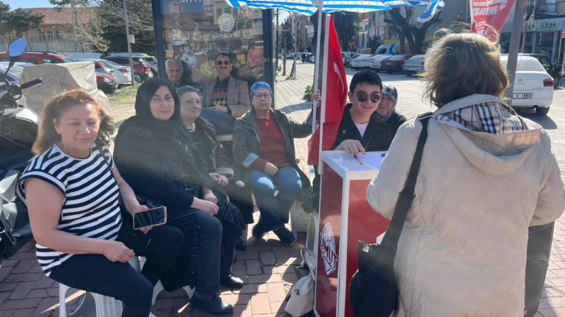 CHP imza kampanyası devam ediyor 