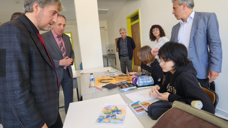 Milli Eğitim Müdürü Yılmaz’dan Güzelsanatlar lisesine ziyaret 