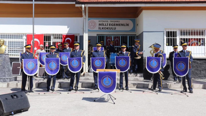 Kütahya Hava Eğitim Komutanlığı Bandosu Tavşanlı’da