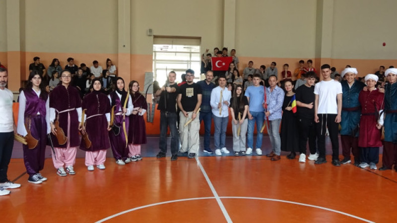 Tavşanlı Borsa İstanbul Anadolu Lisesi'nin Uluslararası Misafirleri Romanya'dan