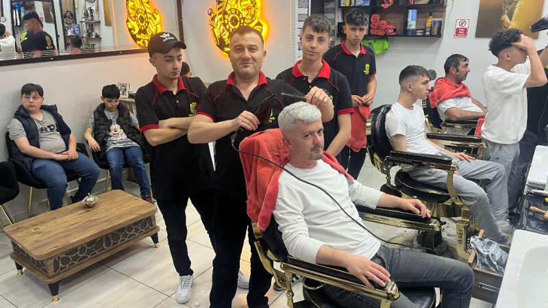 Bayram traşı yoğunluğu 