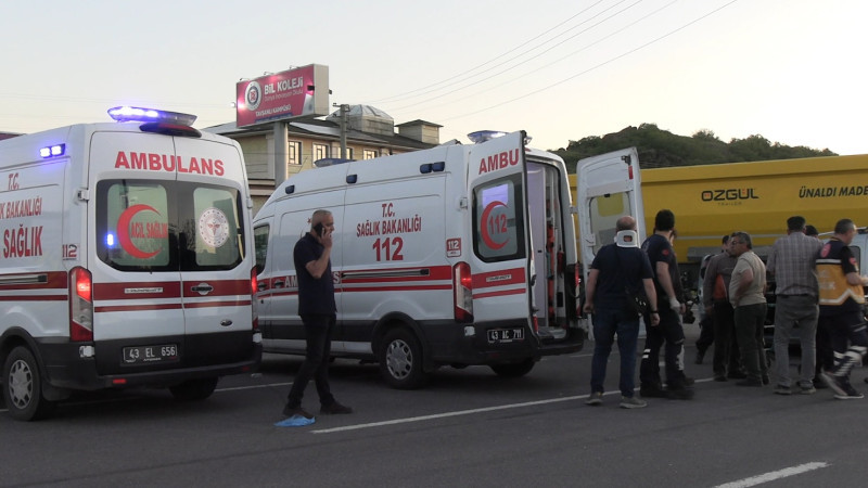 Tavşanlı’da Trafik Kazası, 5 yaralı 