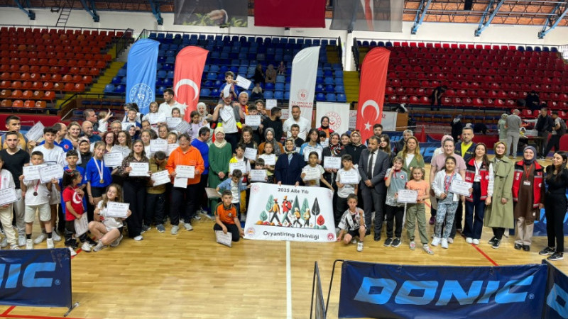 Kütahya Dumlupınar'da Aile Yılı Oryantiring yarışması coşkusu