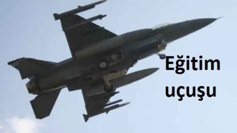 Kütahya semalarında F-16 eğitim uçuşu