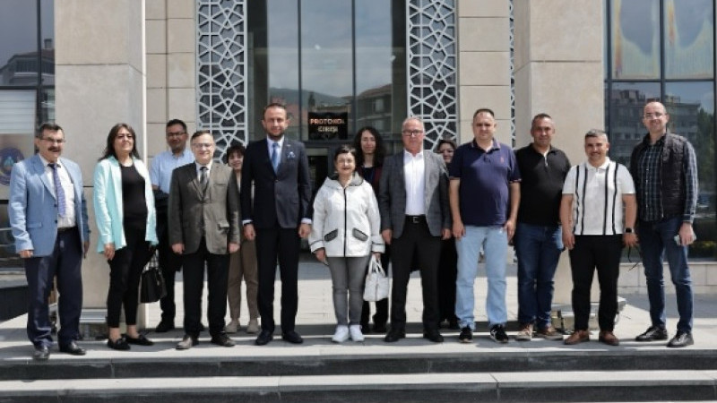 Kütahya ve Odunpazarı belediyeleri arasında ’Tarım Dostu İş Birliği’ görüşmesi