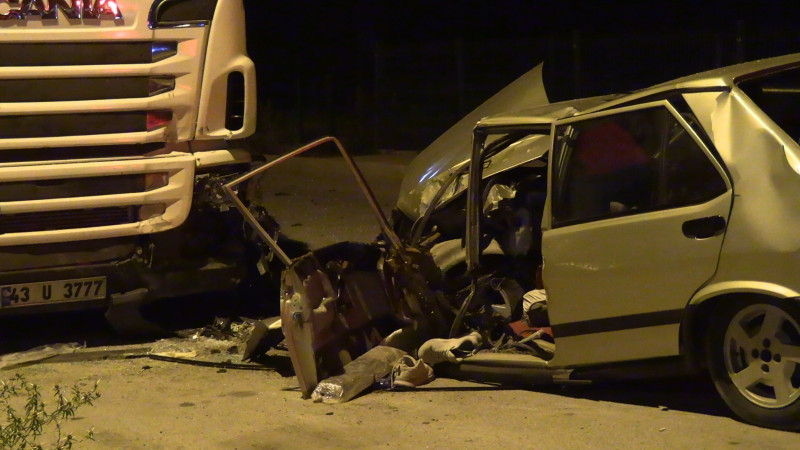 Ada stadı önünde trafik kazası 