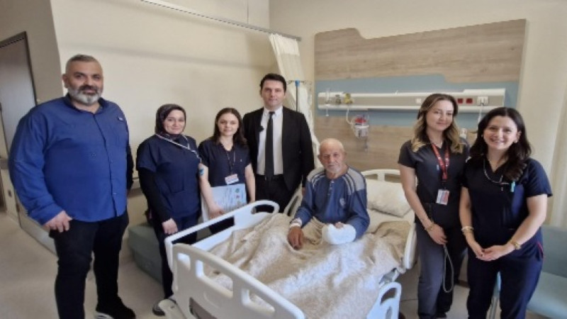 Kesilecek sandığı parmağı yapılan operasyonla kurtarıldı