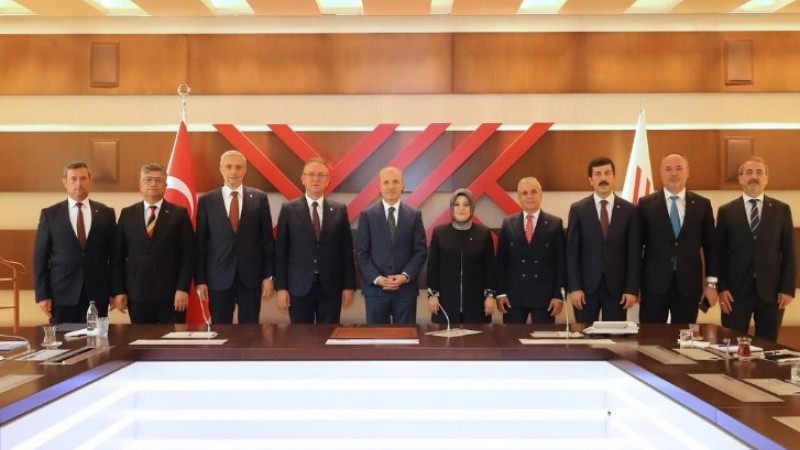 Kozmetik Teknolojileri Bölümü Simav'da Açıldı