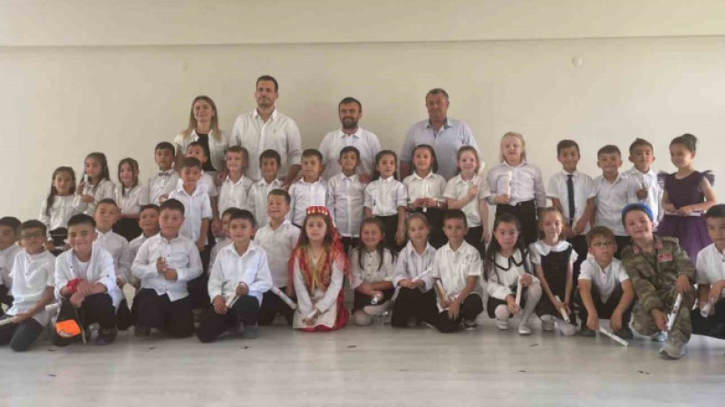 Hisarcık Cumhuriyet İlkokulu’nda okuma bayramı