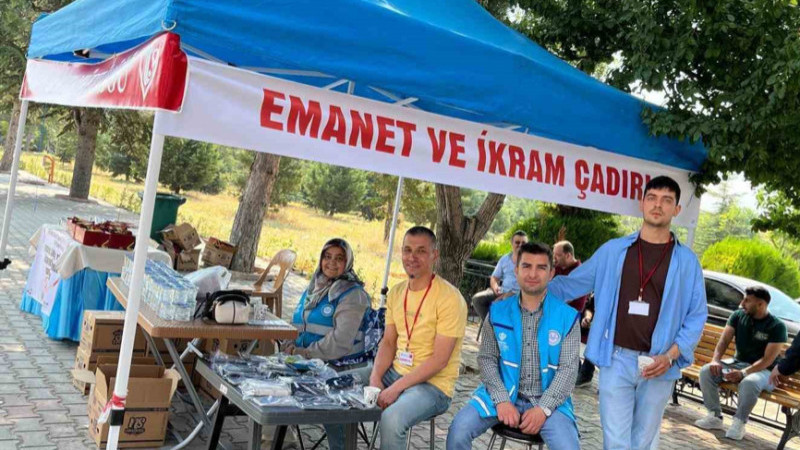 Simav’da emanet ve ikram çadırından memnun kaldılar
