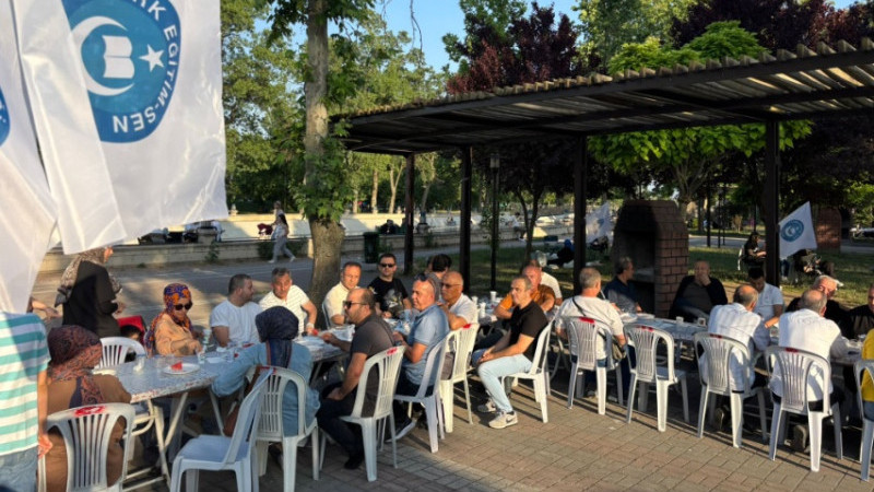 Türk Eğitim-Sen Tavşanlı'dan büyük katılımlı birlik pikniği