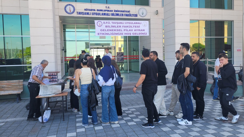 Üniversite öğrencilerine hoş geldin programı 
