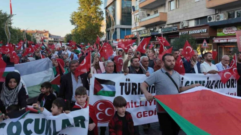 Gediz’de Filistin’e destek yürüyüşü