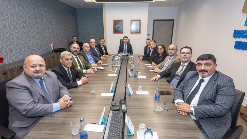 Basın ile göz hizasında 