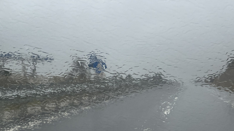 Sağanak yağış geldi