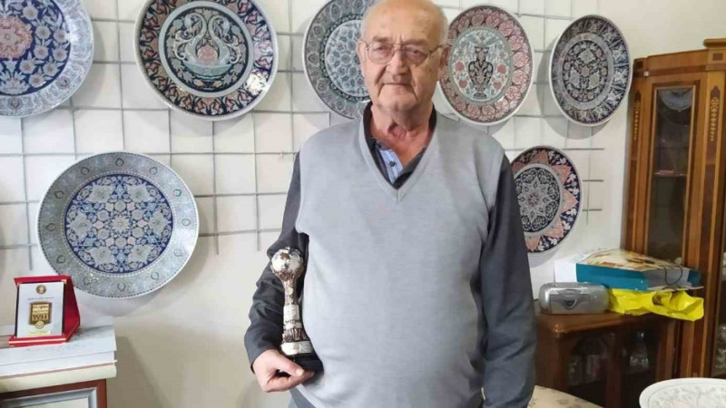 Hamza Üstünkaya son yolculuğuna uğurlandı