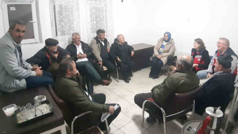 Kütahya’da akşam çiftçi toplantıları başladı