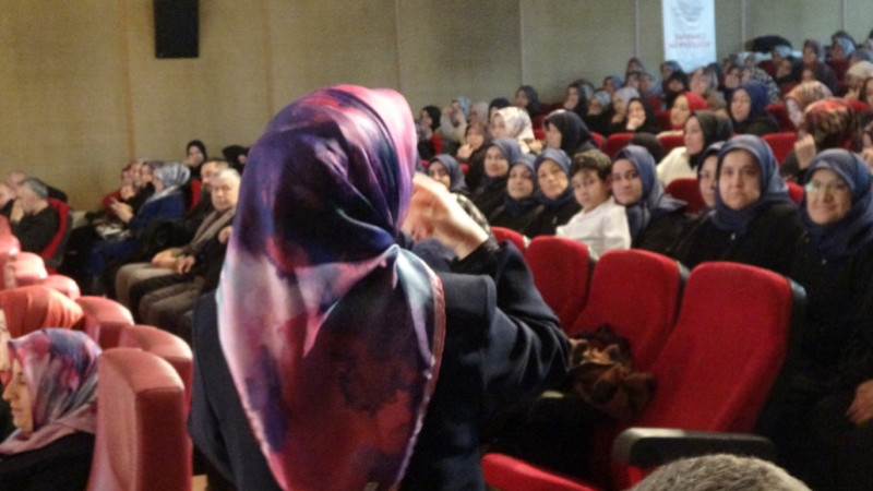 İşitme ve Görme Engelli Öğrenciler Kur'an Tilaveti ve İlahilerle Gönülleri Fethetti