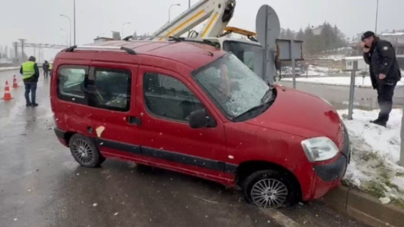 Trafik Kazasında 4 Kişi Yaralandı 