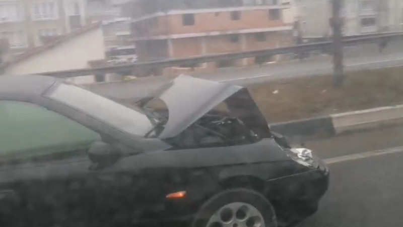 Kütahya’da Üst Geçitte Kaza