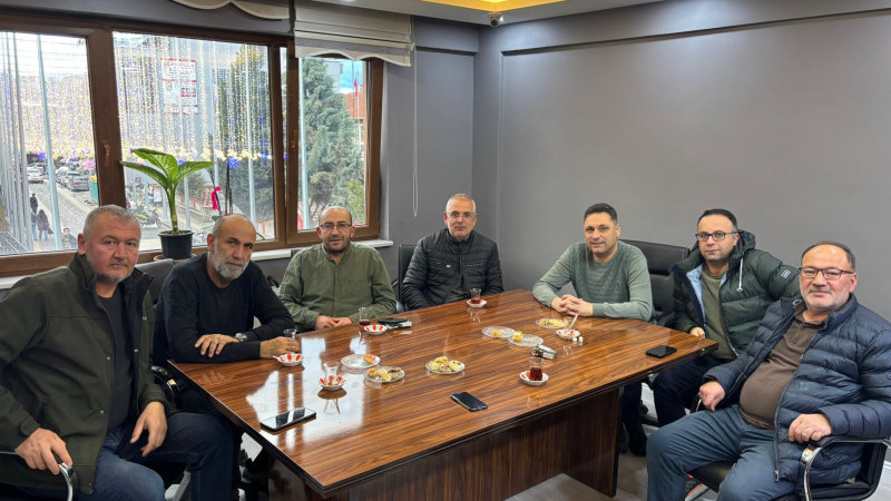 MHP İlçe başkanından hayırlı olsun ziyaretleri 