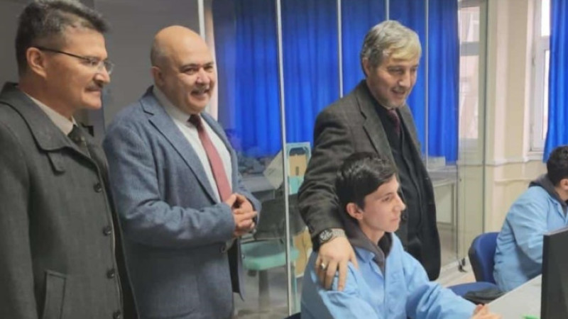 Mesleki eğitimin güçlendirilmesi için saha çalışmaları sürüyor