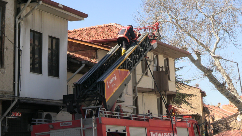 Tavşanlı’da yangın paniği 