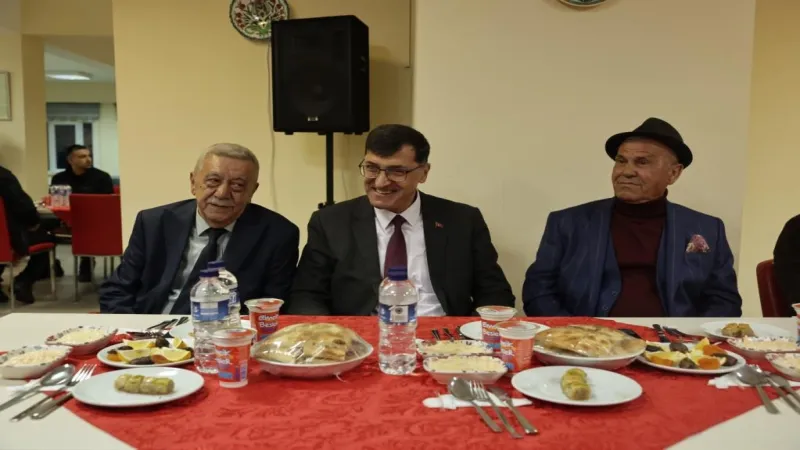 Kütahya'da Yaşlılar Haftası'na özel kutlama