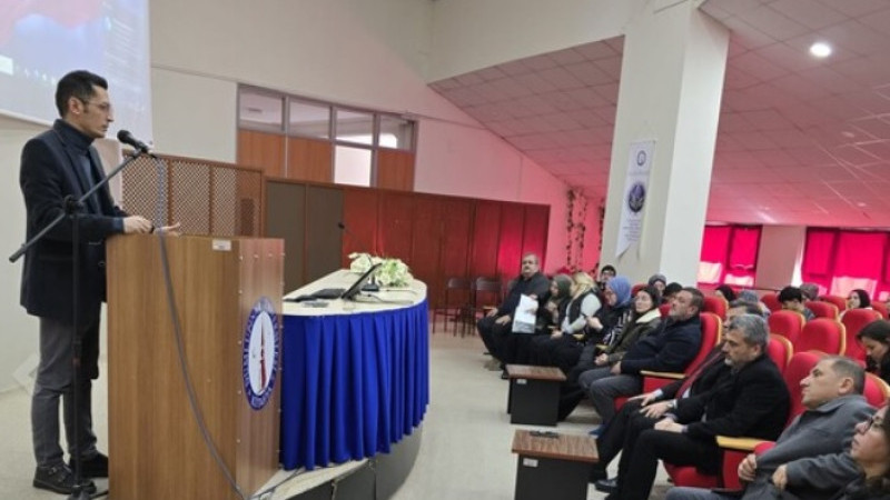 Tavşanlı Meslek Yüksek okulunda kutlamalar 