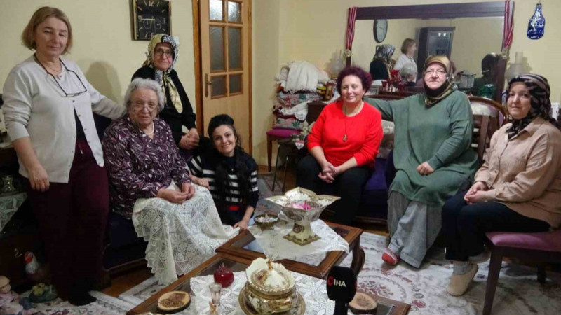 70 yıldır dantel yapıyor 