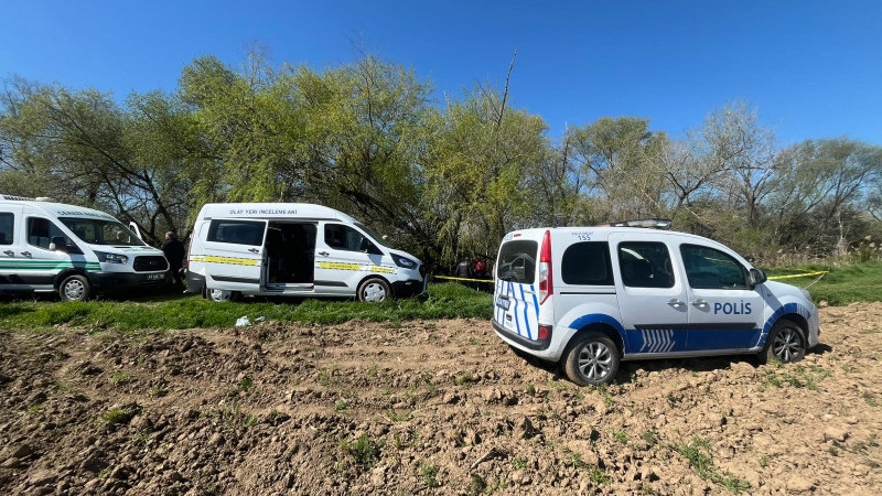 Tavşanlı’da Adranos Çayı Kenarında Şüpheli Ölüm