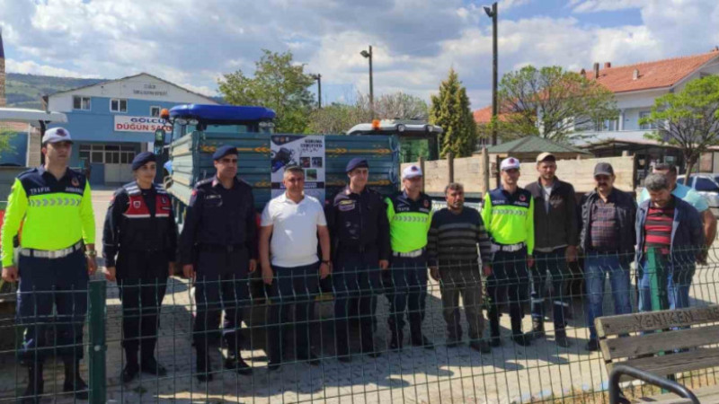 Gediz ‘de trafik haftası etkinlikleri 