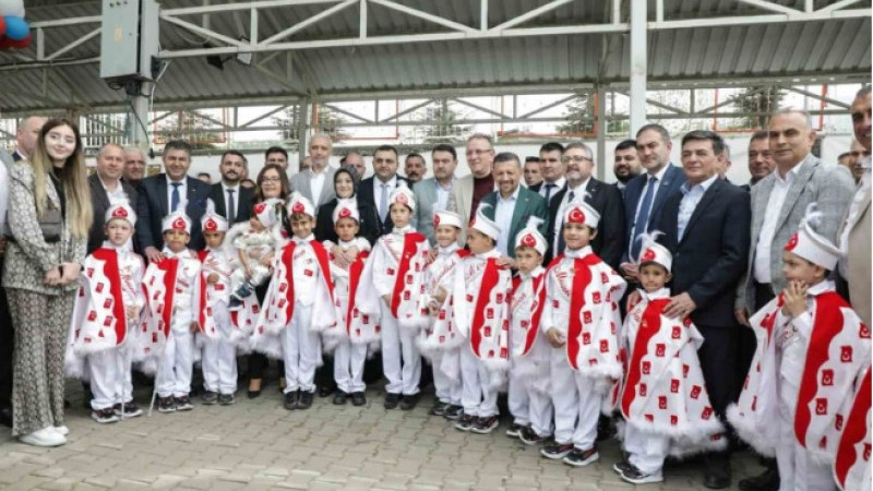 Simav’da geleneksel büyük hayır ve toplu sünnet töreni düzenlendi