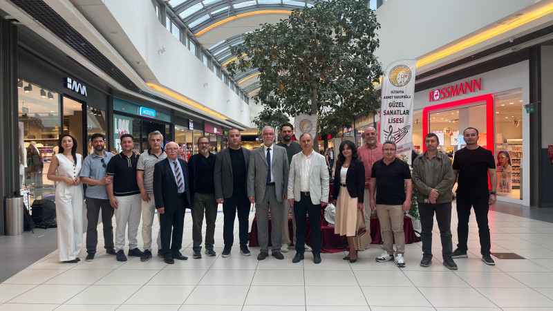 AHMET YAKUPOĞLU GÜZEL SANATLAR LİSESİ'NDEN MUHTEŞEM YIL SONU SERGİSİ