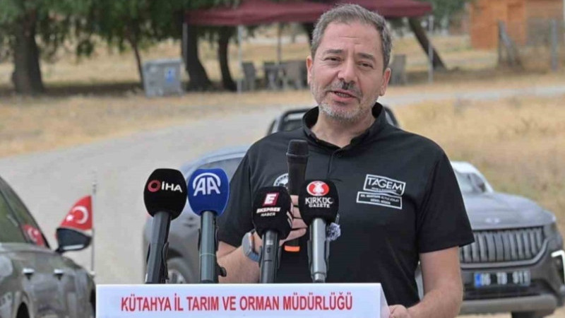 Kütahya’da Porsuk Barajı Göleti’ne 107 bin 500 balık yavrusu bırakıldı