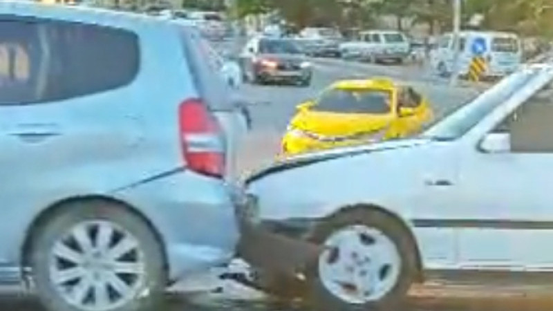 Zincirleme trafik kazası 