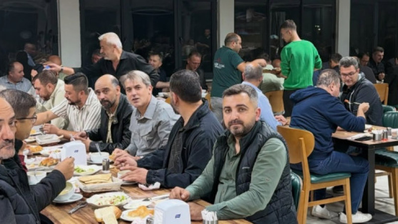 Milletvekili Mehmet Demir, Tavşanlı Sanayi Esnafıyla Bir Araya Geldi