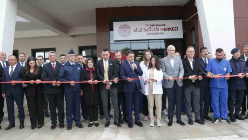 Çavdarhisar Devlet Hastanesi törenle hizmete açıldı
